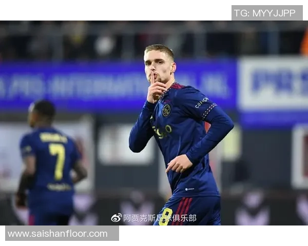 荷甲联赛精彩对决埃门主场迎战豪门阿贾克斯